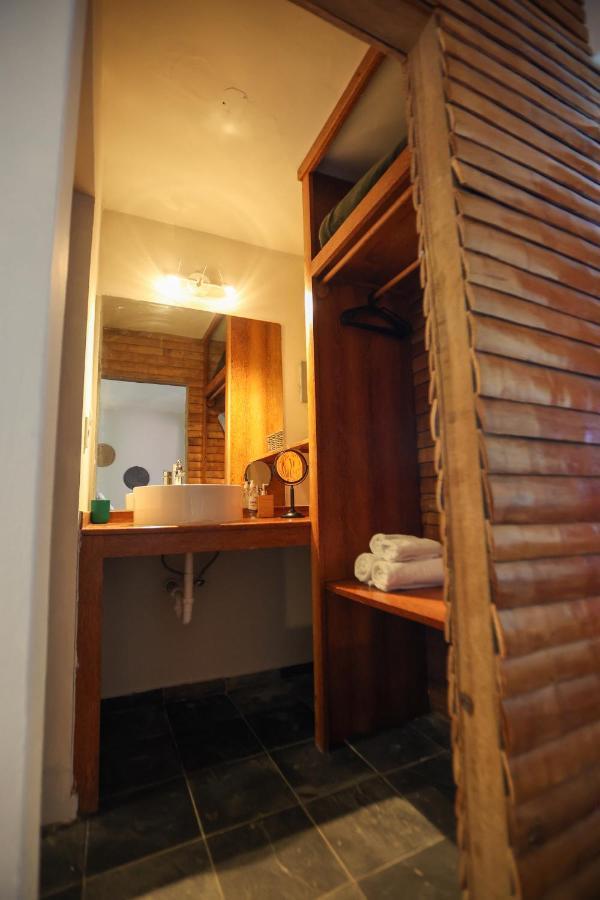 Hotel Hacienda Cocuyo à Monte Rojo Extérieur photo